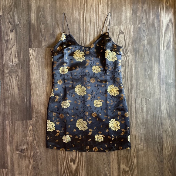 Forever 21 Dresses & Skirts - Satin Embroidered Floral Brocade Dress